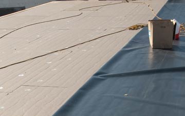 disadvantages of Cnoc An Torrain flat roof insulation